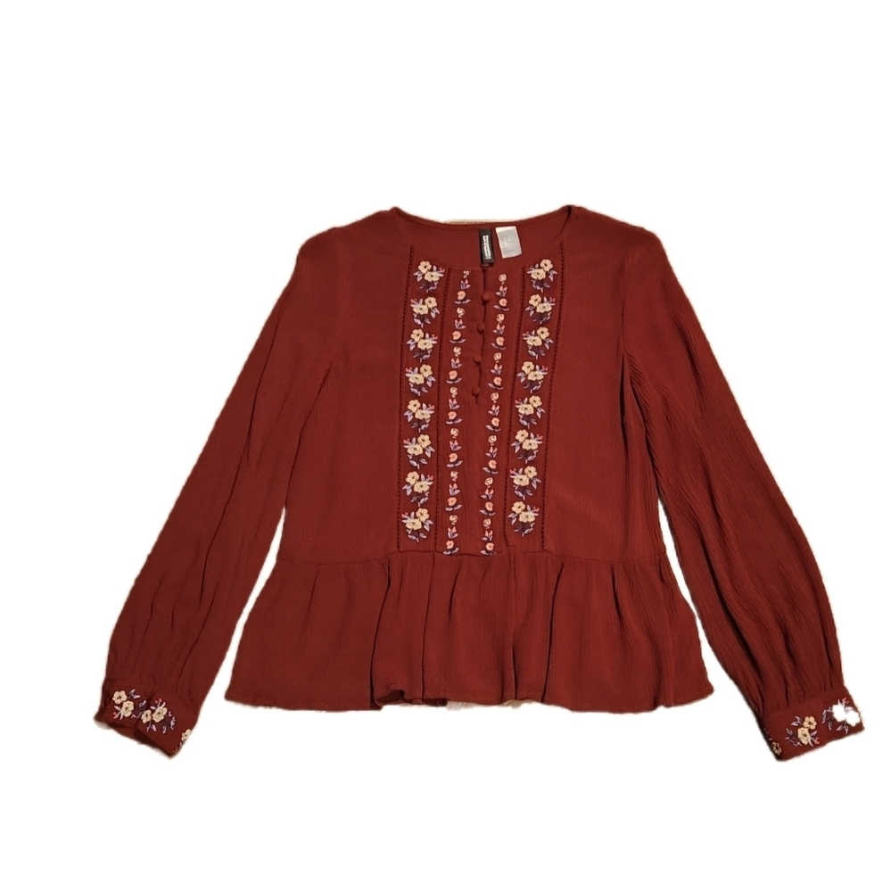 Women's Divided by H&M Red Crinkle Long Sleeve Top- Size 2